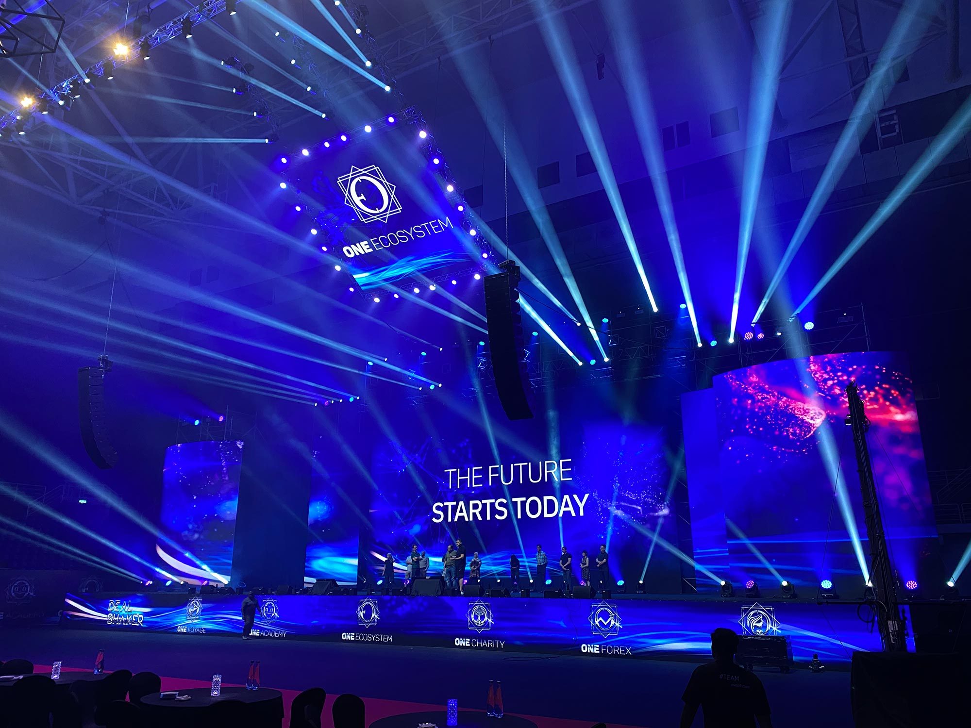 Theatrical Magic: How Lighting & Truss Systems Bring Stage Productions to Life 2 SPICE Arena Event