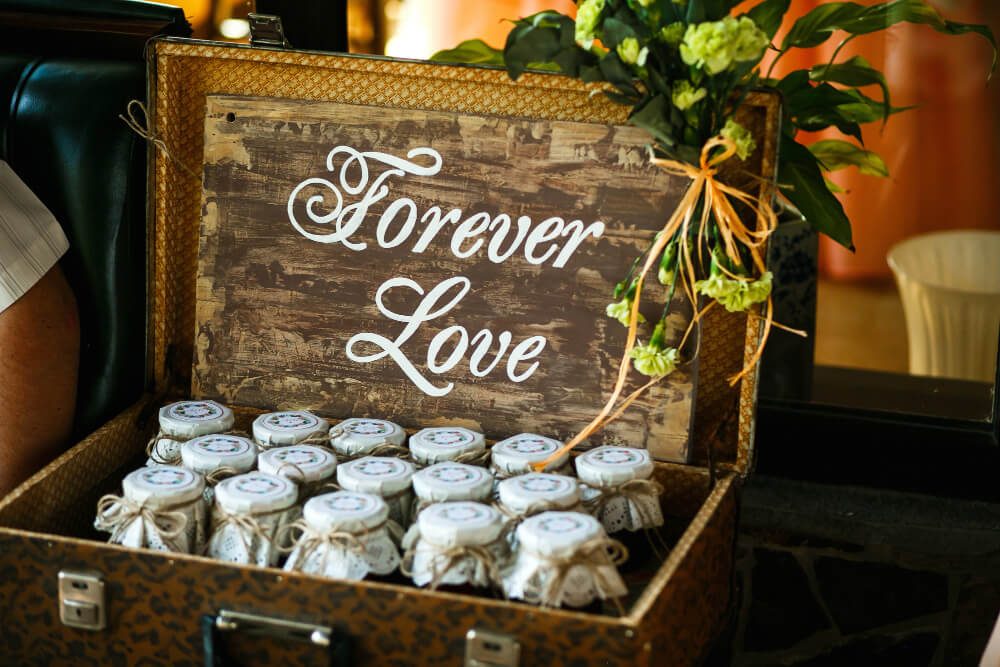 Edible treats as door gift for weddings