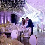 Mid-Year Nuptials: Elevating Wedding Stages with Cinematic Lighting 10 Mid-Year Nuptials: Elevating Wedding Stages with Cinematic Lighting