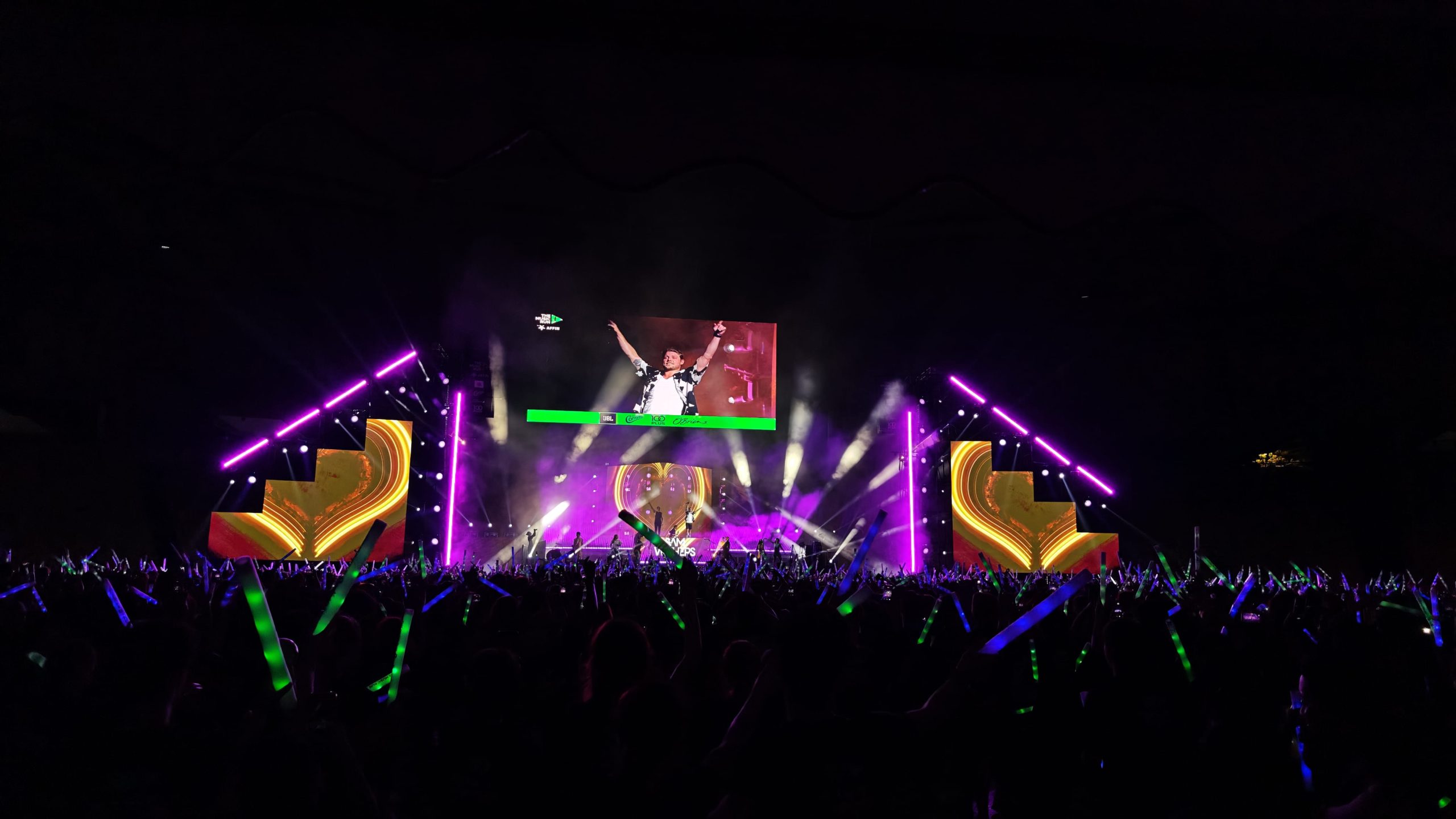 Stadium Sound: Engineering Line Arrays for 10,000+ Audiences 4 1777018577481 1 scaled
