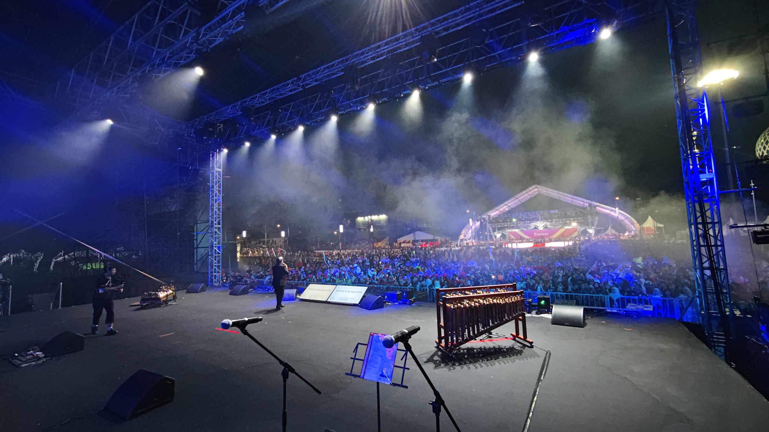 Professional event production services with LED screen, stage lighting and audio system
